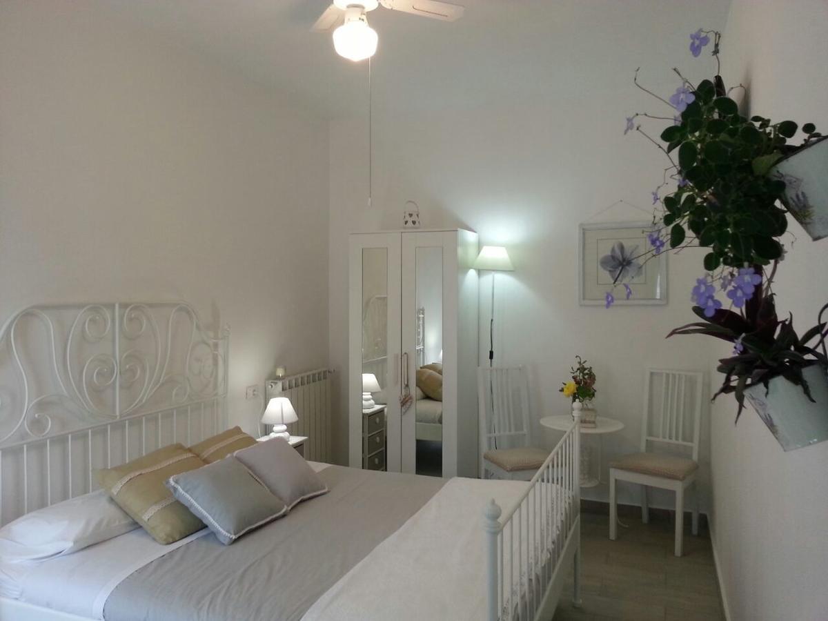 Message In A Bottle Bed And Breakfast Camporosso  Exterior foto